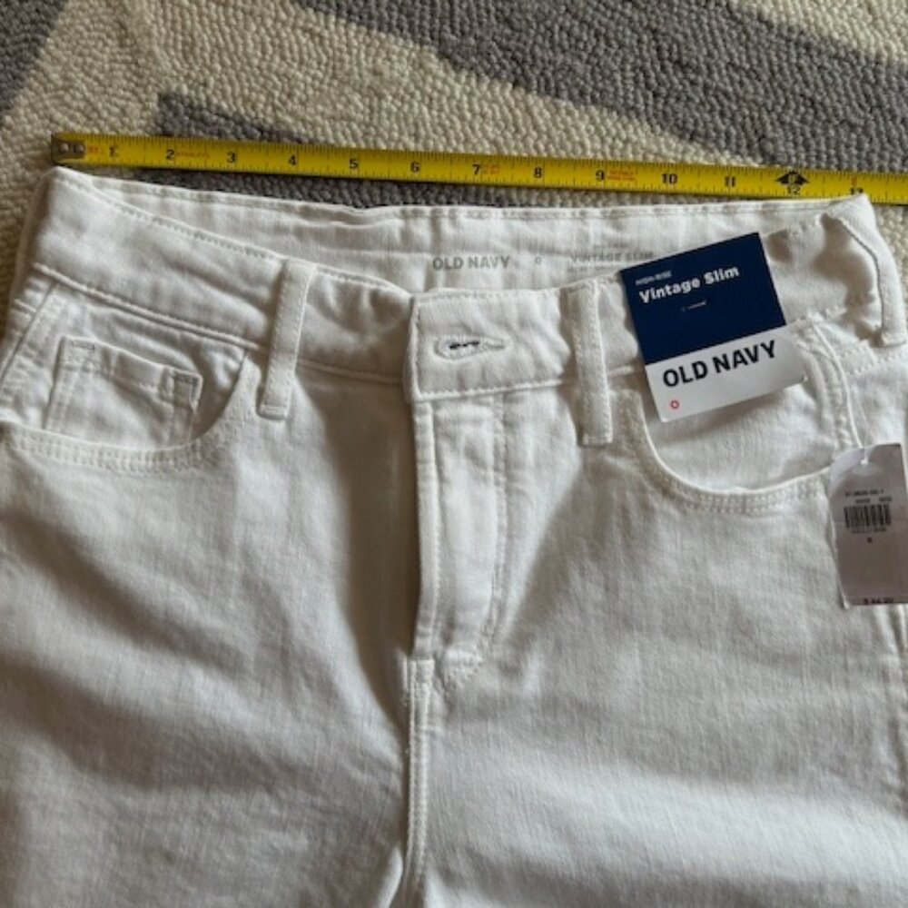 NWT Old Navy High Rise Vintage Slim White Jeans